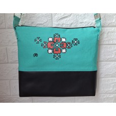 Кросбоди Чанта  "Шевица" аква